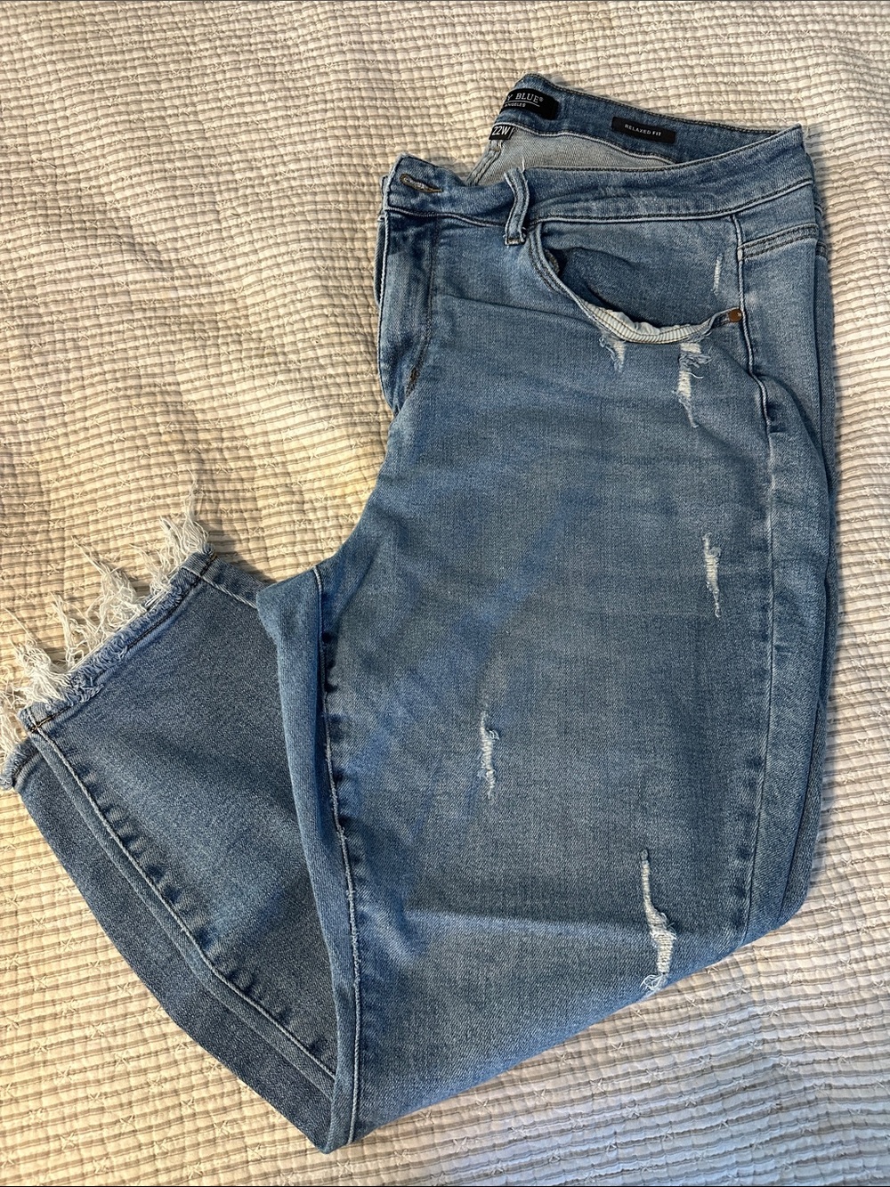 Judy Blue Light Blue Distressed Relaxed Fit Jeans
